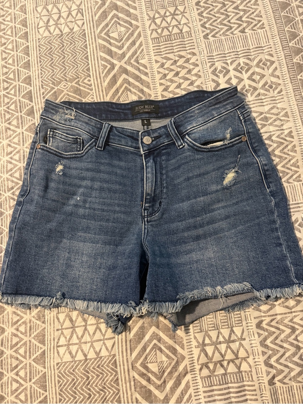 Judy Blue High Waist Tummy Control Distressed Fray Hem Jean Shorts in Blue Denim